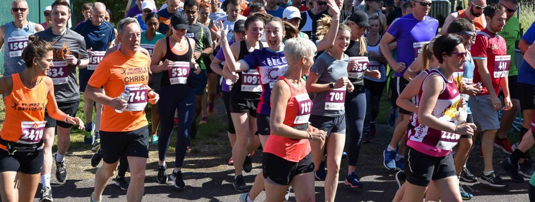 Runners on the route