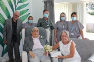 Group photo on Chas and Shirley's wedding day