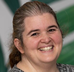 Headshot of Dr Rachael Marchant