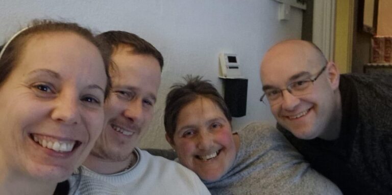 Crystal, Simon, Amanda, Jason