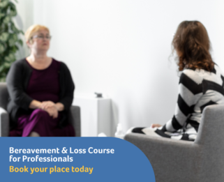 Councillor speaking to lady at Fair Havens