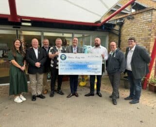 Sibelius Lodge donation to Little Havens